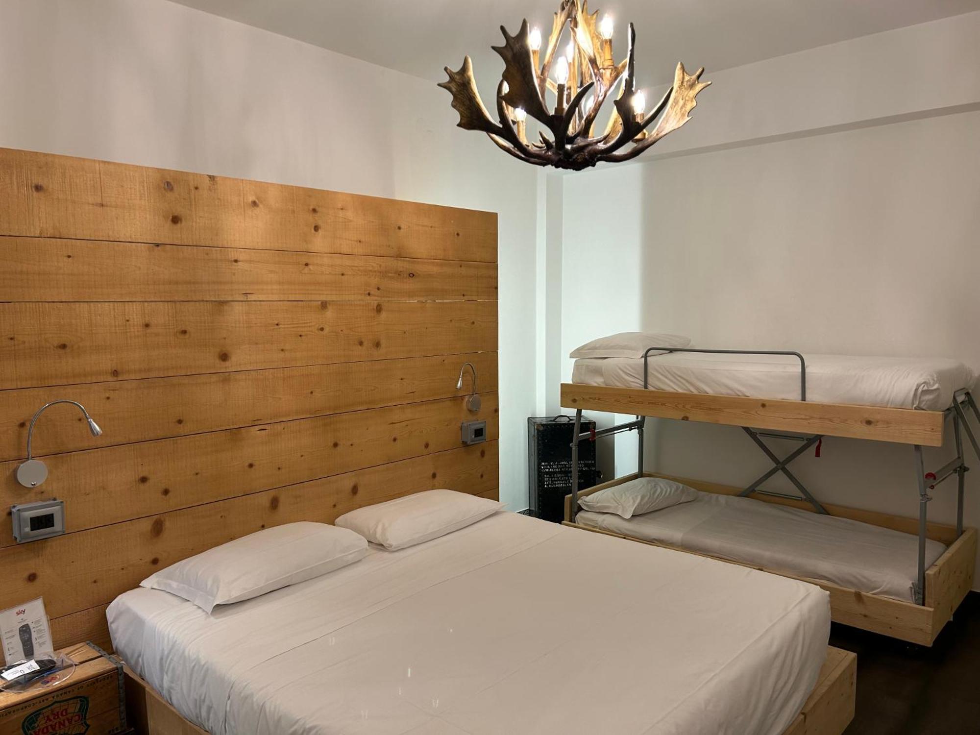 Hotel Perla - The Storyhoteller Riccione Exterior foto